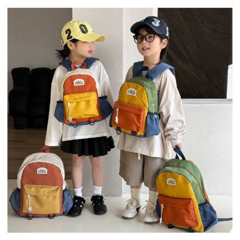 Nowy plecak dziecięcy w blokac – Canvas Backpack Casual recenzja i cena